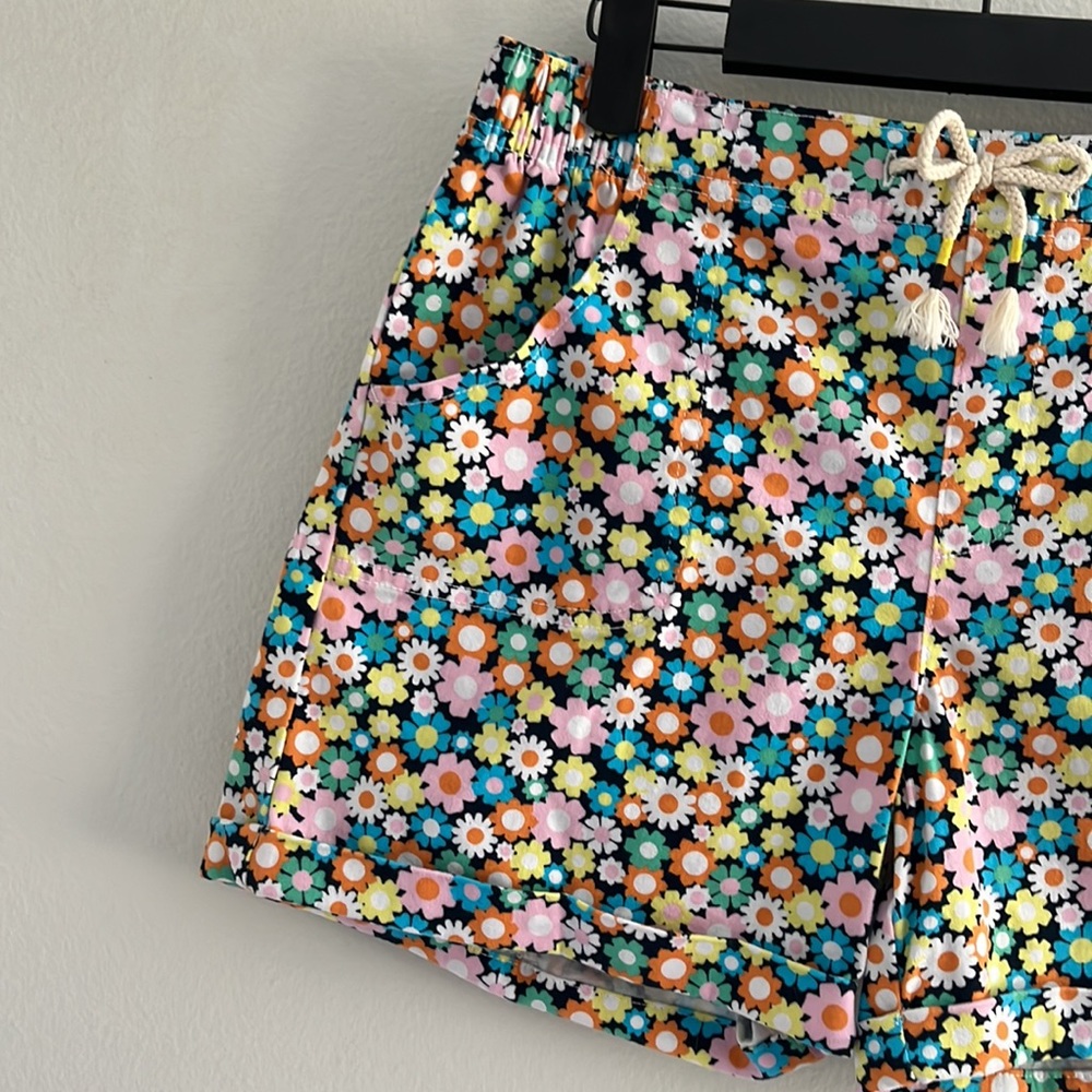 Wonder Nation • Floral Kids Shorts - Picture 2 of 4